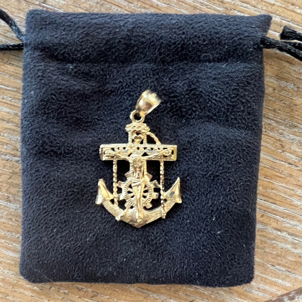 Real 10K Gold Mariner Anchor Charm Pendant